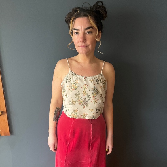 Urban outfitters floral tank - Picture 2 of 3
